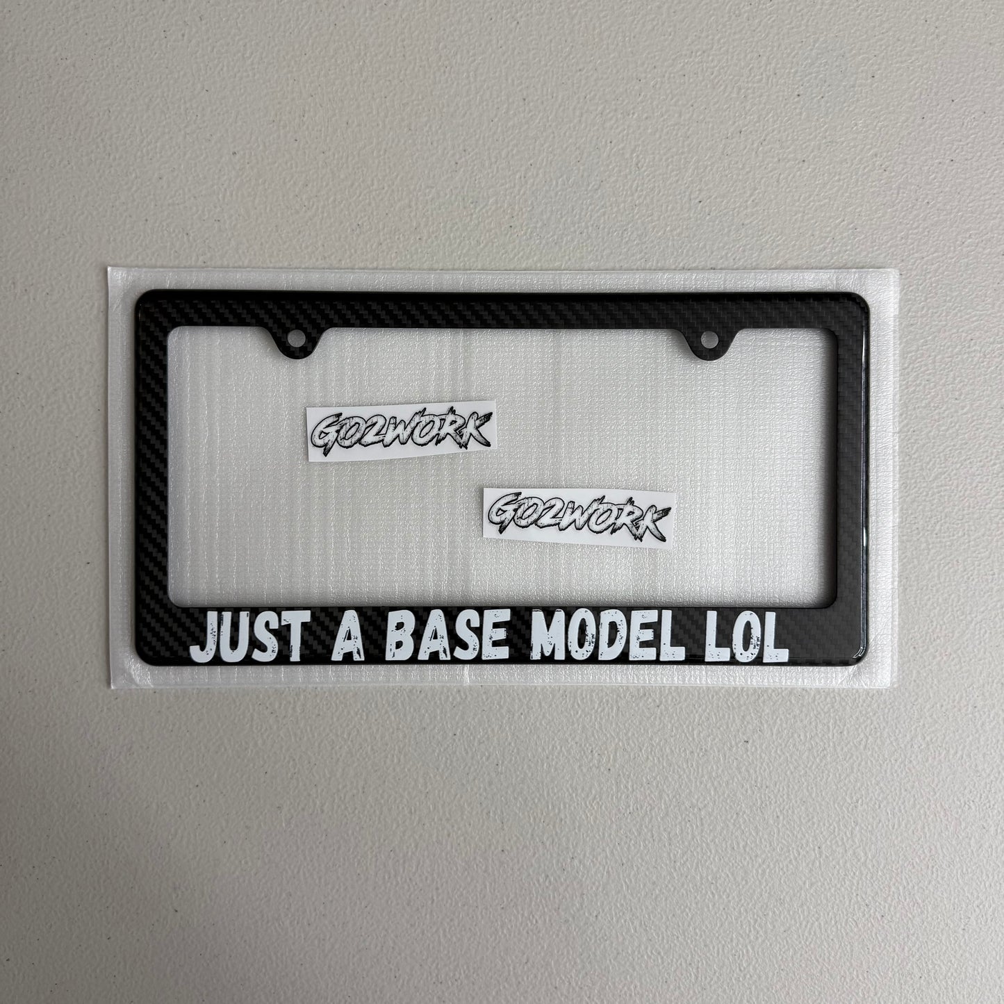 CARBON FIBER CAR ENTHUSIAST PLATE FRAMES